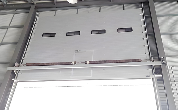 民乐工业滑升门